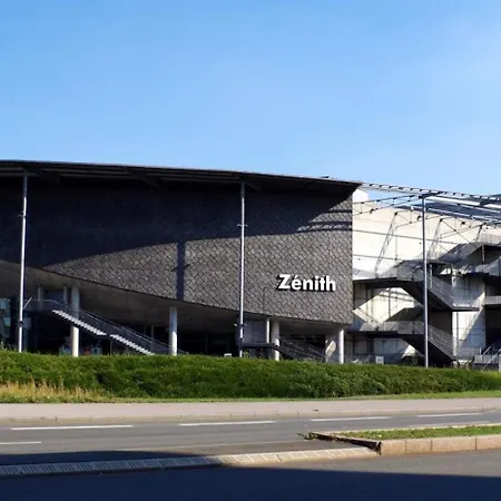 Centre - Superb 60m2 2bed ! *