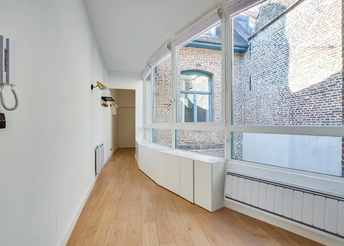 Centre - Superb 60m2 2bed ! *